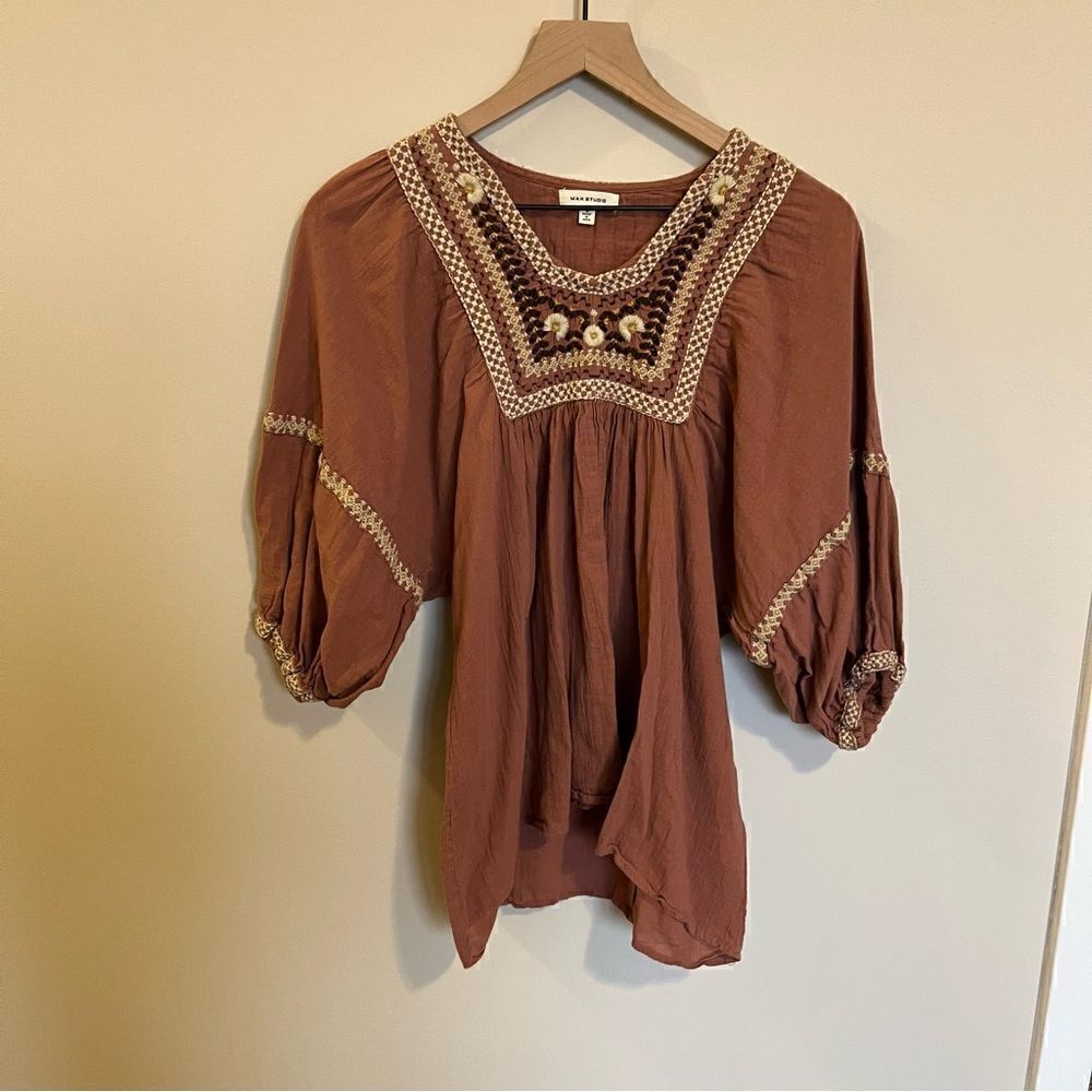 Max Studio Boho Printed Top - Picture 2 of 11